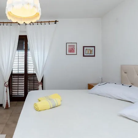 Zeljko Apartamento Kampor