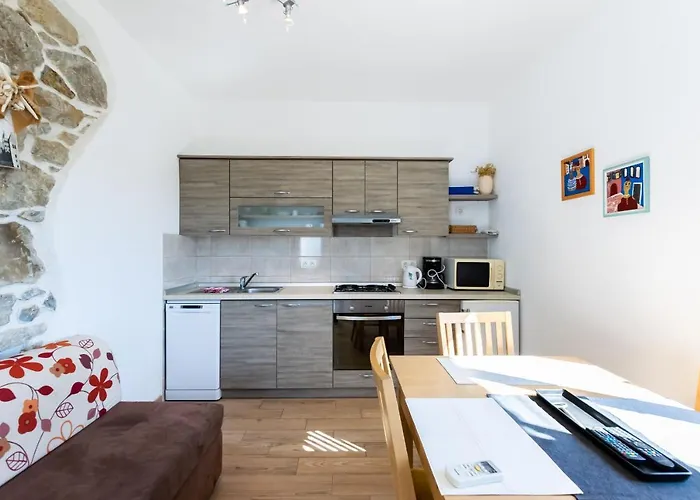 Apartment Zeljko *