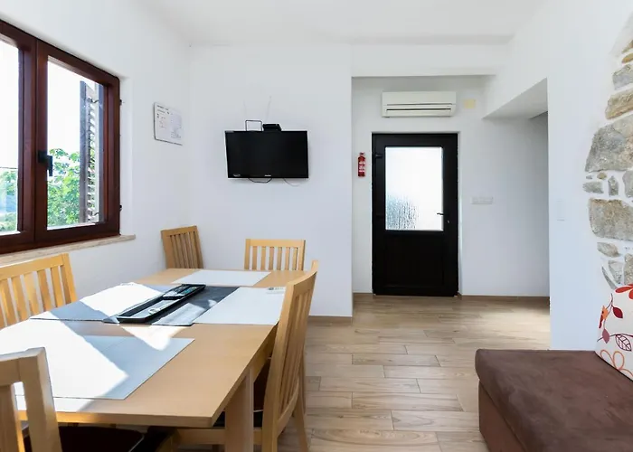 Apartment Zeljko *
